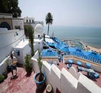 عائدات سياحية لـ" تونس " بقيمة 2.3 مليار دولار حتي ديسمبر